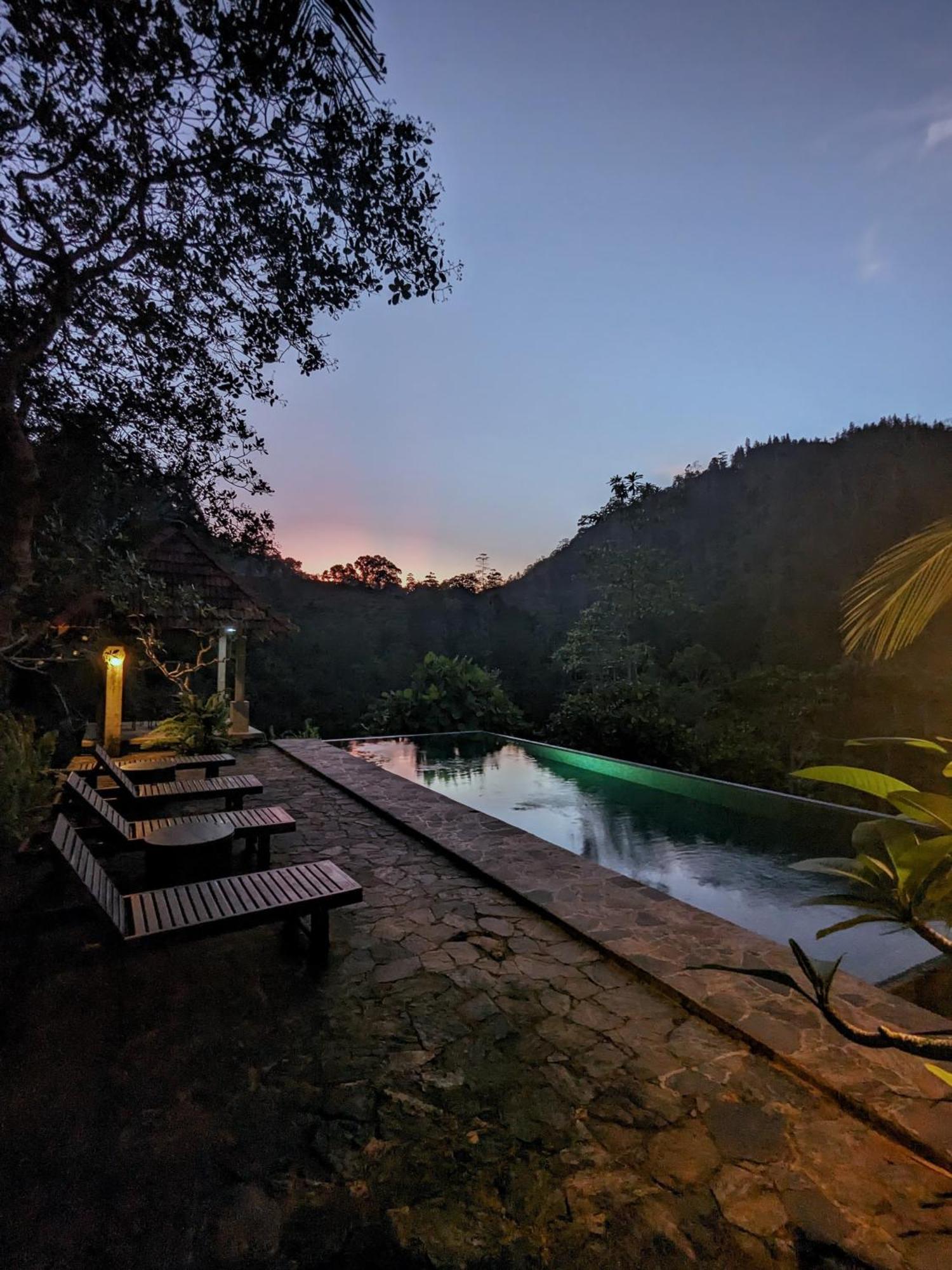 Jansen'S Bungalow Sinharaja Rainforest Retreat Kudawe Exterior photo